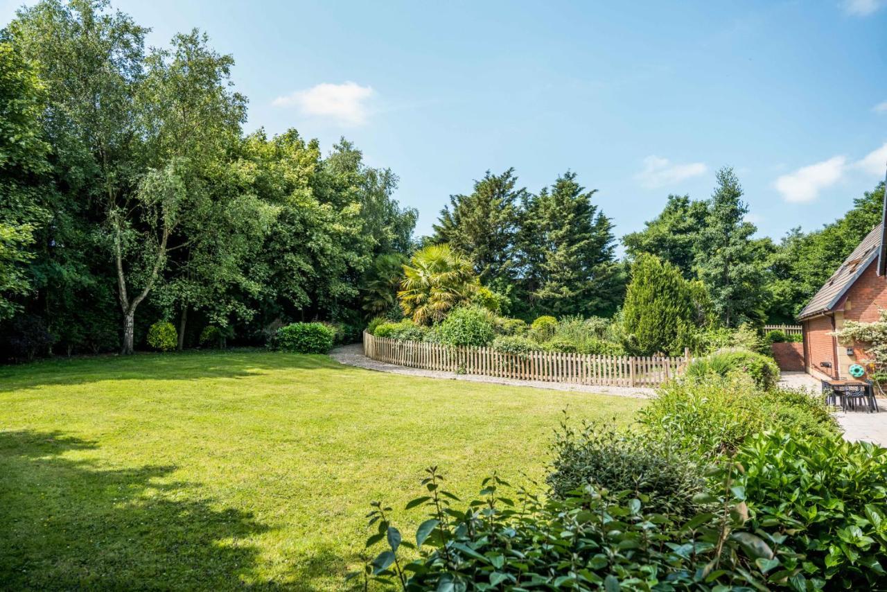 The Farmhouse At Ream Hills Weeton  Bagian luar foto